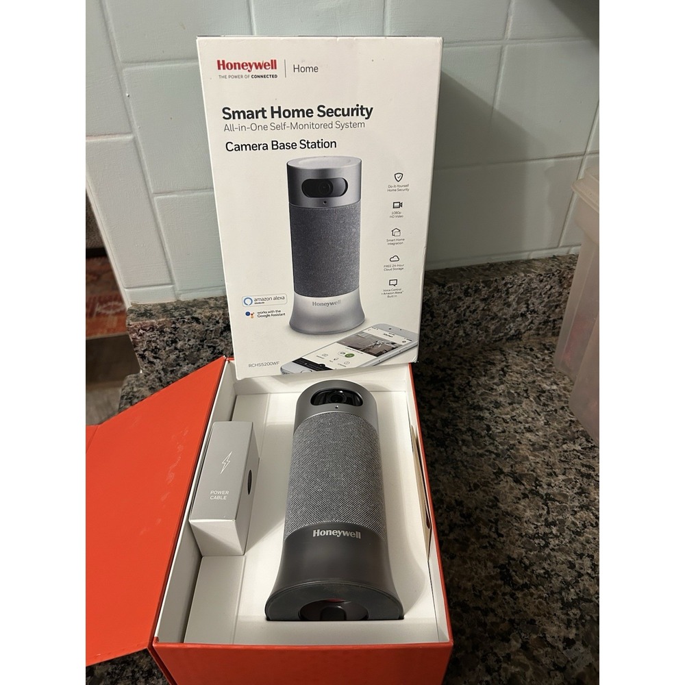 Honeywell Home RCHS5200WF Smart Home Security Camera Base Station - Picture 5 of 7
